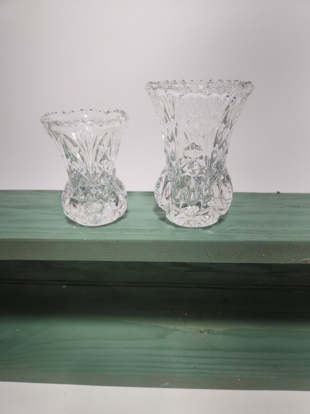 Vintage Clear Pressed Glass Bud Vases Set of 2 Scalloped Rim Diamond Starburst